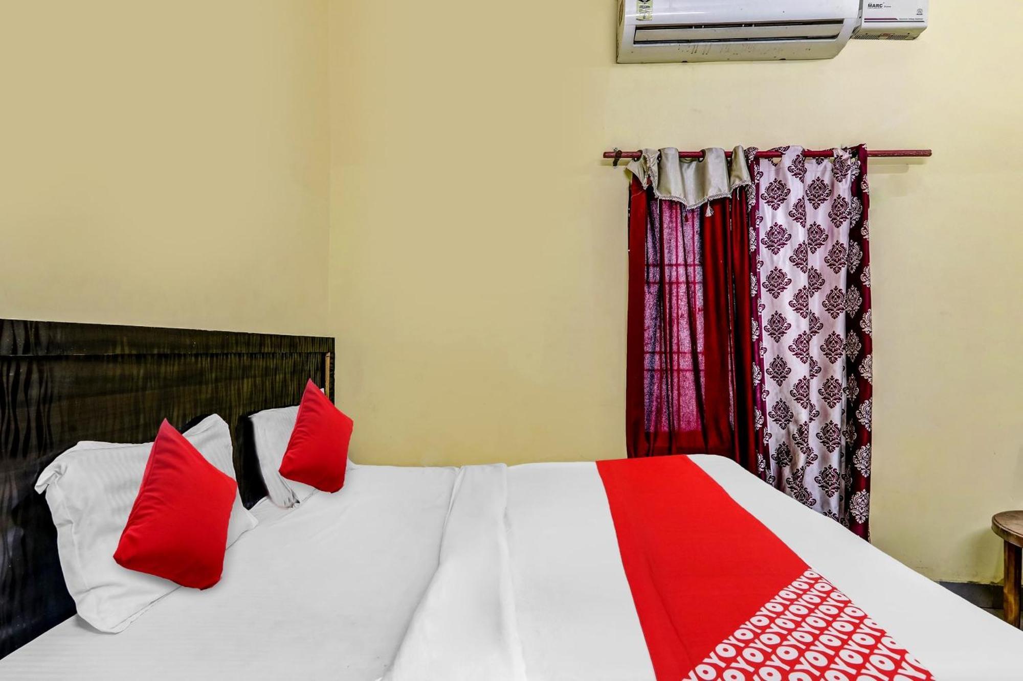 Flagship Hotel Suman Niwas Bijnaur Εξωτερικό φωτογραφία